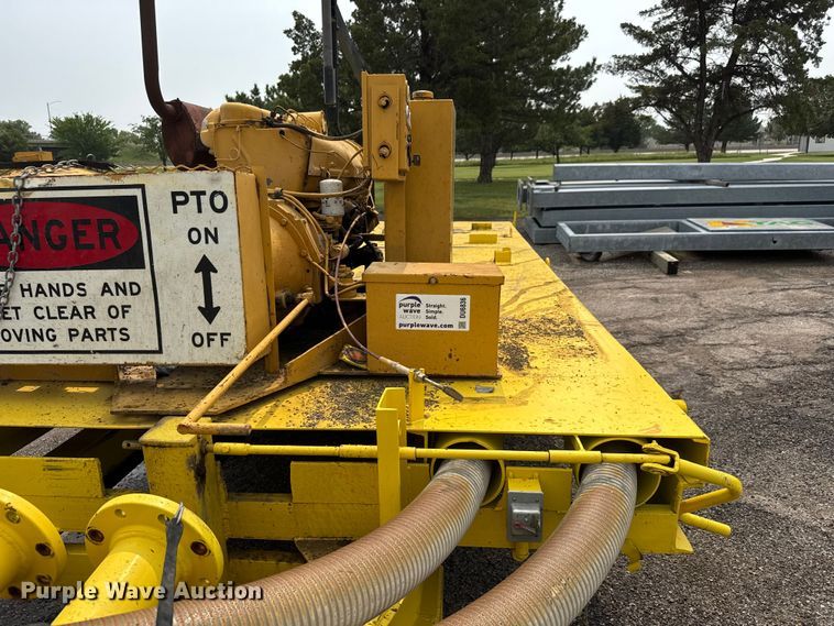 image for item DU6836 1992 JFW Sand blasting trailer