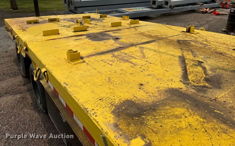 image for item DU6836 1992 JFW Sand blasting trailer