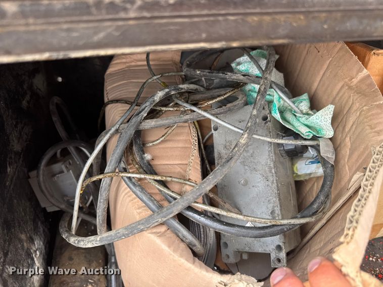 image for item DU6836 1992 JFW Sand blasting trailer