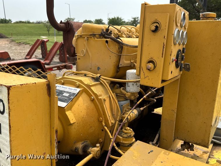 image for item DU6836 1992 JFW Sand blasting trailer