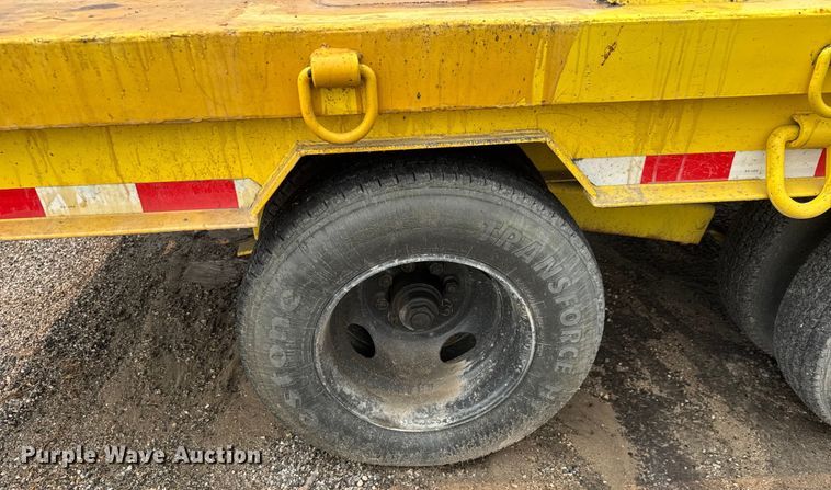 image for item DU6836 1992 JFW Sand blasting trailer