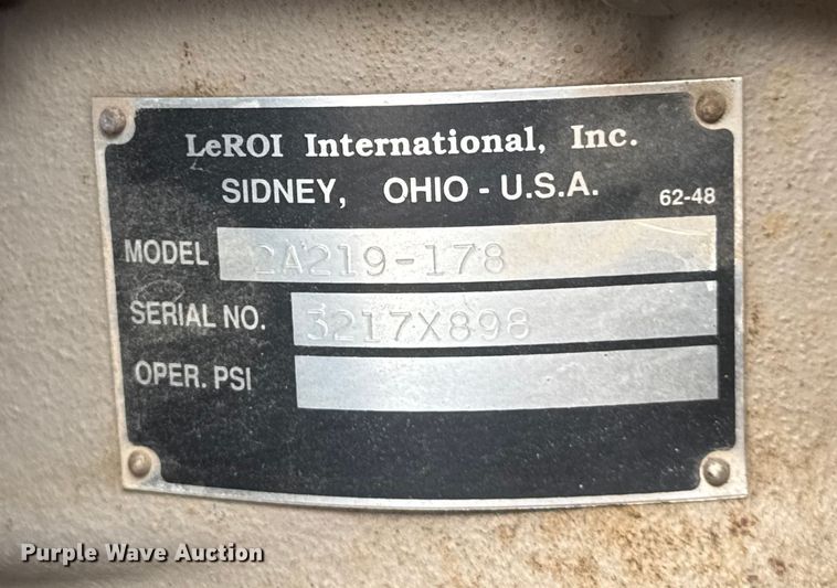 image for item DU6837 LeRoi 185 air compressor