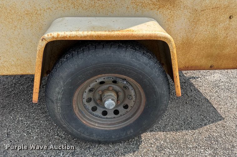 image for item DU6837 LeRoi 185 air compressor