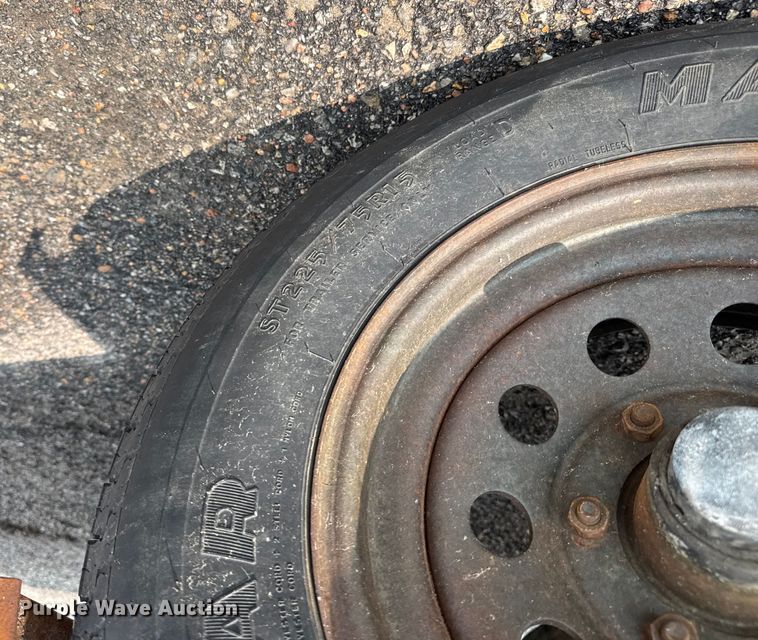 image for item DU6837 LeRoi 185 air compressor