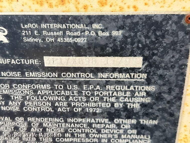image for item DU6837 LeRoi 185 air compressor