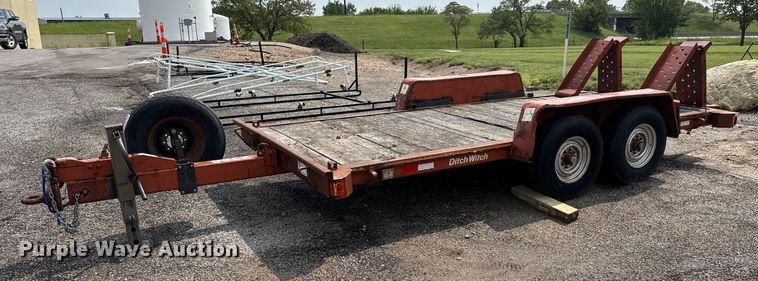 image for item DU6838 1991 Ditch Witch tilt deck equipment trailer