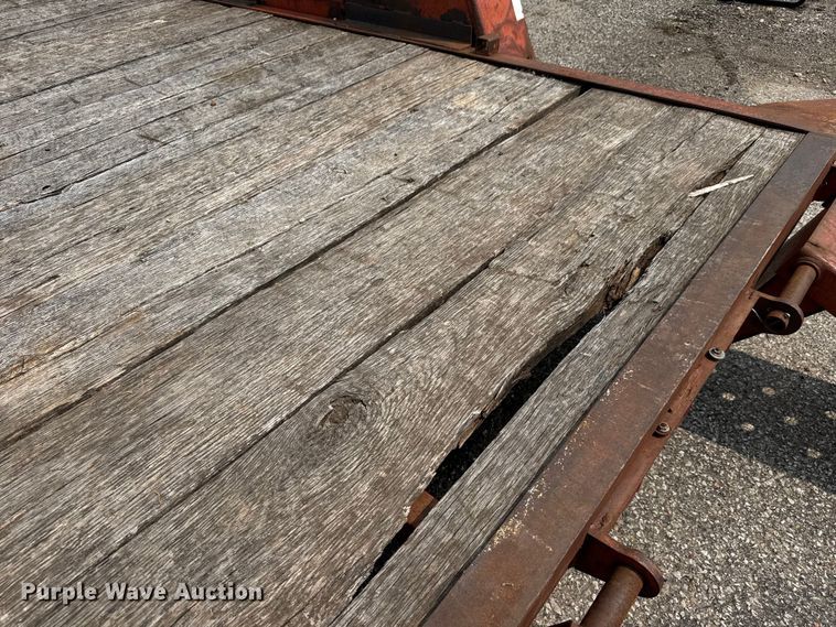 image for item DU6838 1991 Ditch Witch tilt deck equipment trailer