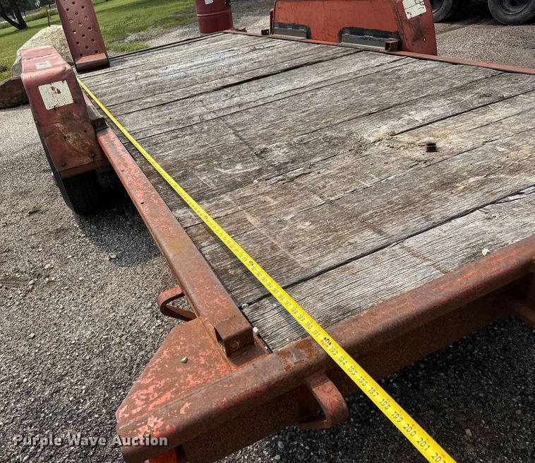 image for item DU6838 1991 Ditch Witch tilt deck equipment trailer