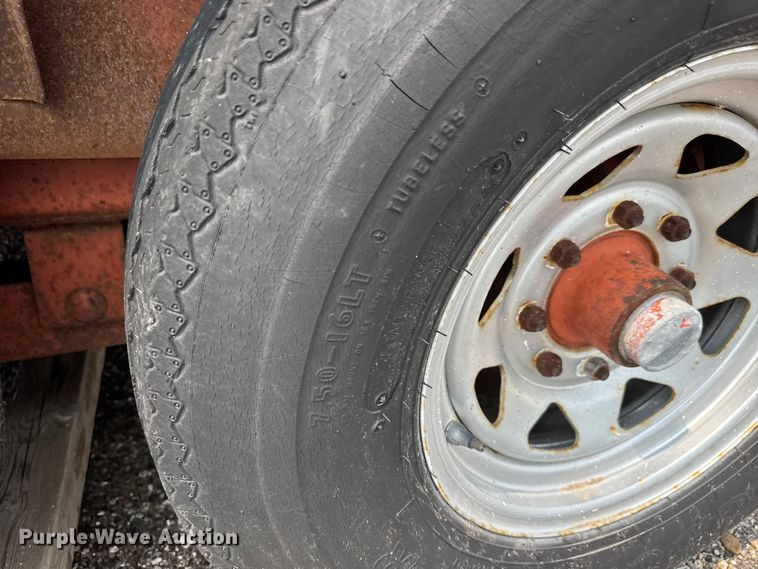 image for item DU6838 1991 Ditch Witch tilt deck equipment trailer