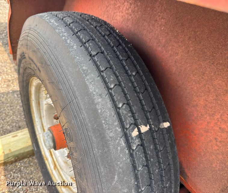 image for item DU6838 1991 Ditch Witch tilt deck equipment trailer