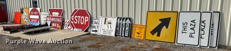 image for item DU6847 Approximately 44 signs 