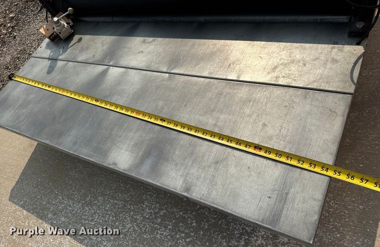 image for item DU6847 Approximately 44 signs 