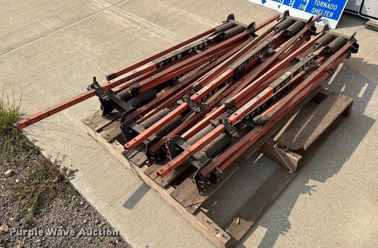 image for item DU6847 Approximately 44 signs 