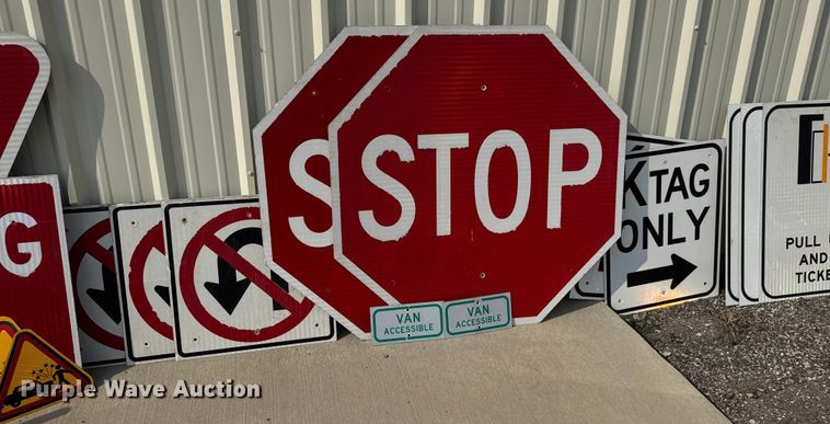 image for item DU6847 Approximately 44 signs 