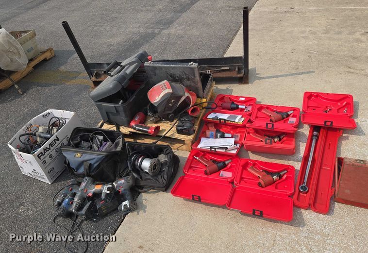 image for item DU6848 Tools