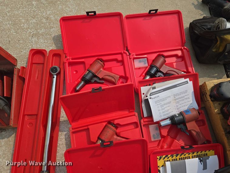 image for item DU6848 Tools