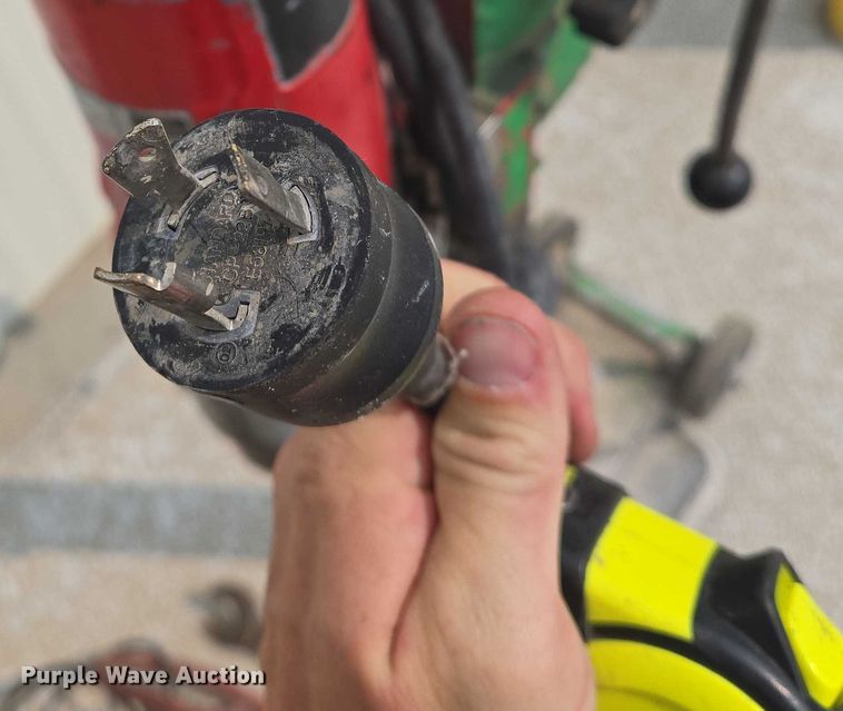 image for item DU6848 Tools