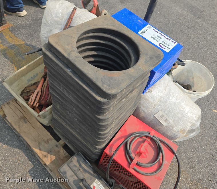 image for item DU6849 Tools