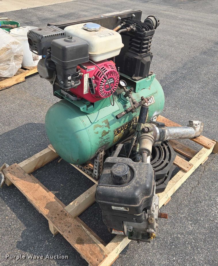 image for item DU6850 Speedaire air compressor