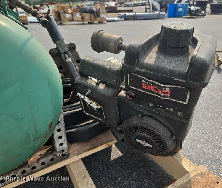 image for item DU6850 Speedaire air compressor