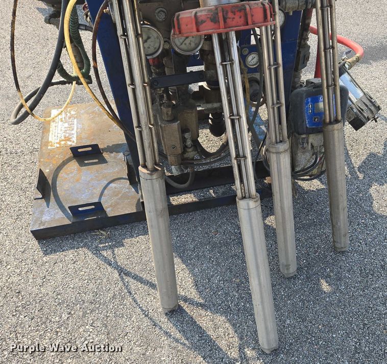 image for item DU6855 Graco XP70 epoxy sprayer