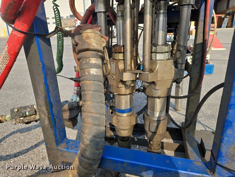 image for item DU6855 Graco XP70 epoxy sprayer