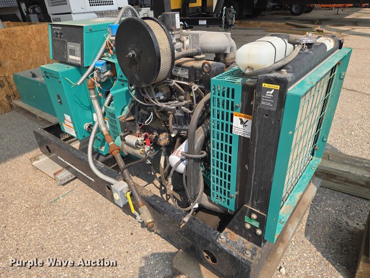 image for item DU6865 Cummins GGMA-6940809 generator