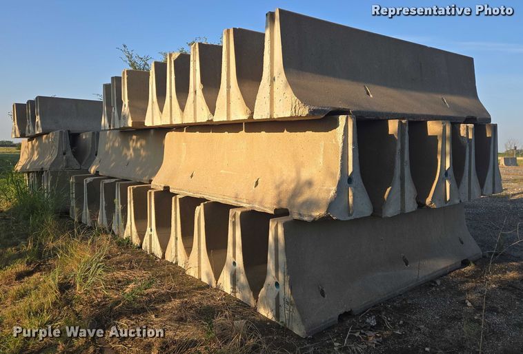 image for item DU6881 (8) concrete barriers