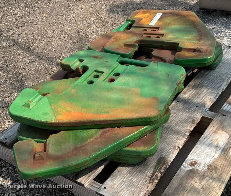 image for item DY0460 (8) John Deere RR127764 47KG suitcase weights
