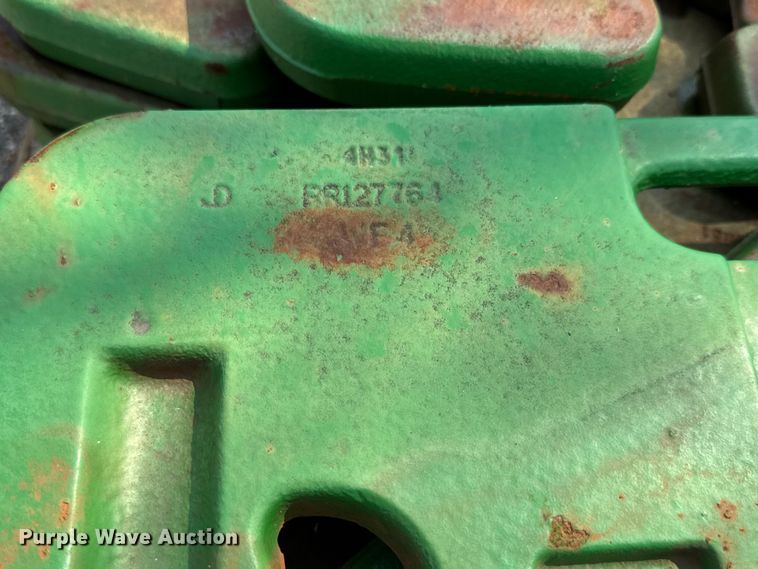 image for item DY0460 (8) John Deere RR127764 47KG suitcase weights