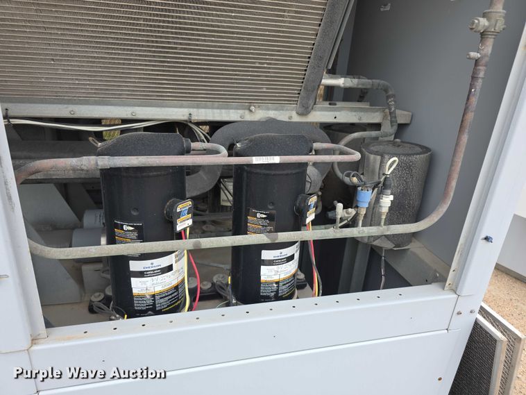 image for item DZ6156 2017 Johnson Thermal  JTSUET20DIA1WL chiller