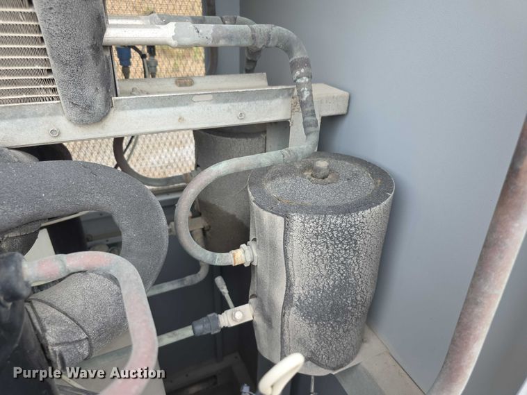 image for item DZ6156 2017 Johnson Thermal  JTSUET20DIA1WL chiller