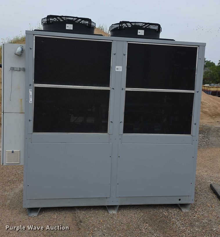 image for item DZ6157 2017 Johnson Thermal JTSUET20DIA1WL chiller