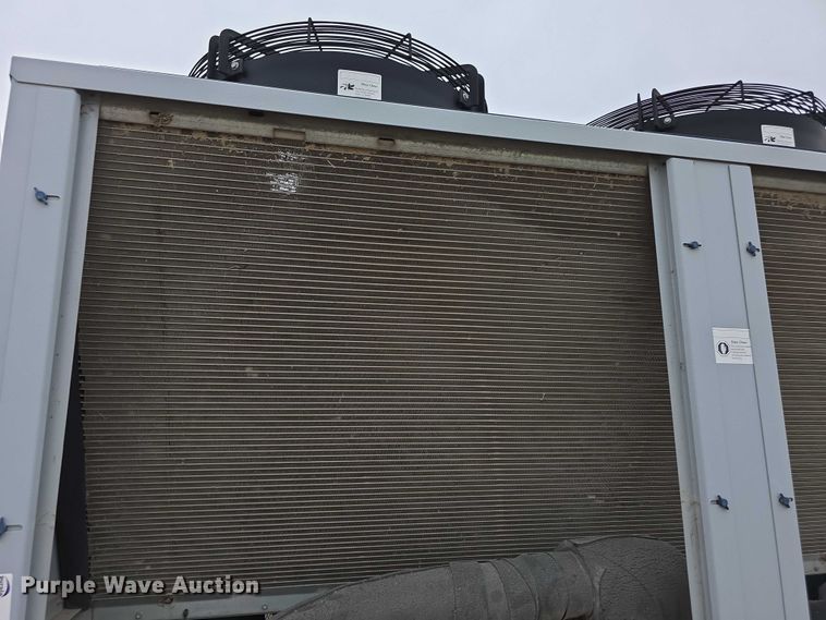 image for item DZ6157 2017 Johnson Thermal JTSUET20DIA1WL chiller