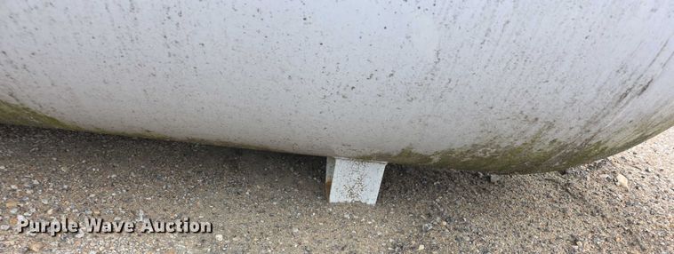 image for item DZ6158 2011 American Welding & Tank propane tank