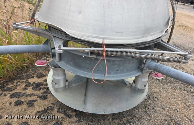 image for item DZ6160 (2) light poles