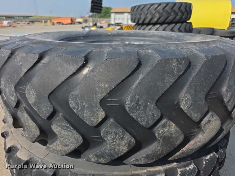 image for item DZ6182 (3) Michelin XGL A2 14.00R24 tires