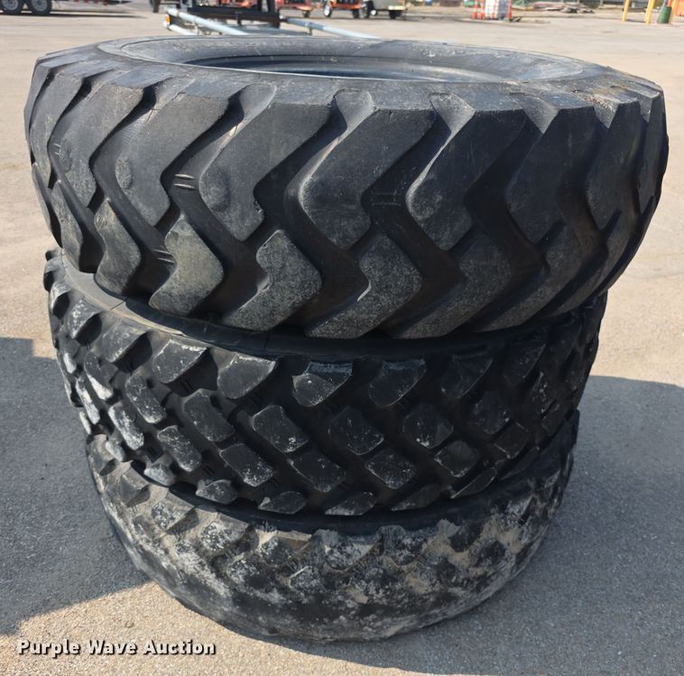 image for item DZ6183 (4) Galaxy 14-17.5 skid steer tires