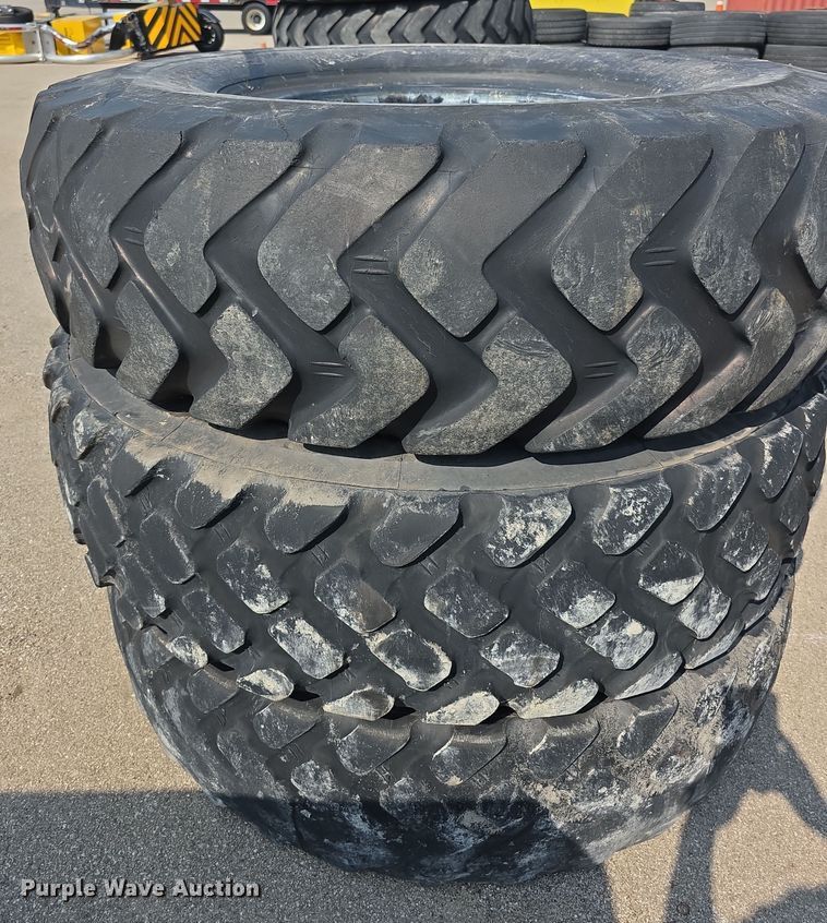 image for item DZ6183 (4) Galaxy 14-17.5 skid steer tires
