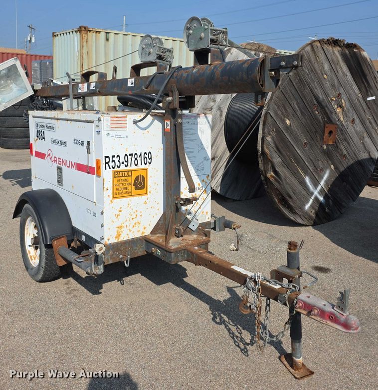 image for item DZ6184 Magnum MLT3060MMH light plant