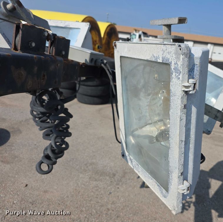 image for item DZ6184 Magnum MLT3060MMH light plant