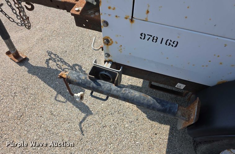 image for item DZ6184 Magnum MLT3060MMH light plant