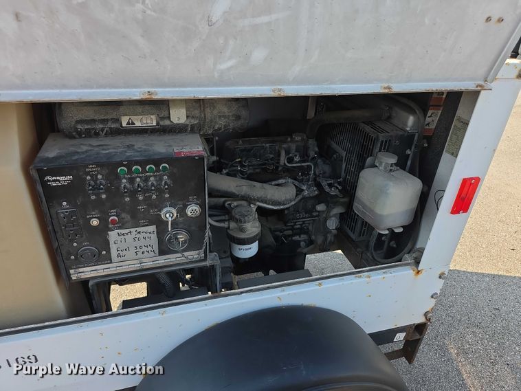 image for item DZ6184 Magnum MLT3060MMH light plant