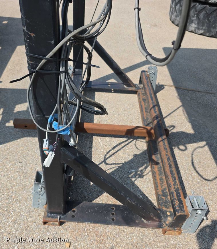 image for item DZ6188 Addco VM-5X2V message board