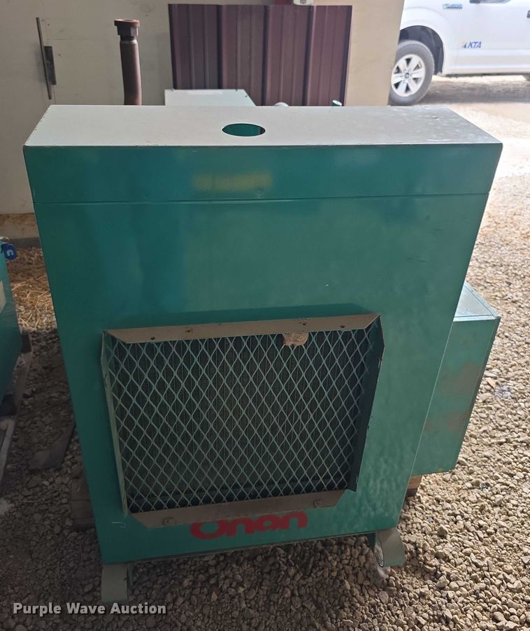 image for item DZ6210 Cummins 20ES L11551B generator