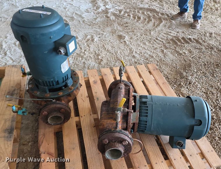 image for item DZ6215 (4) water pumps