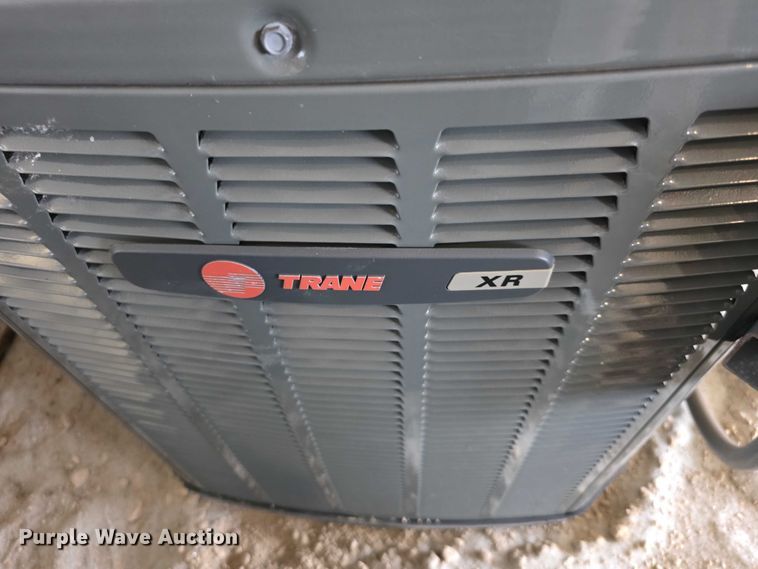 image for item DZ6217 (2) Trane AC and heat units