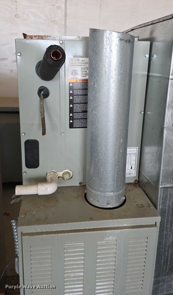 image for item DZ6217 (2) Trane AC and heat units