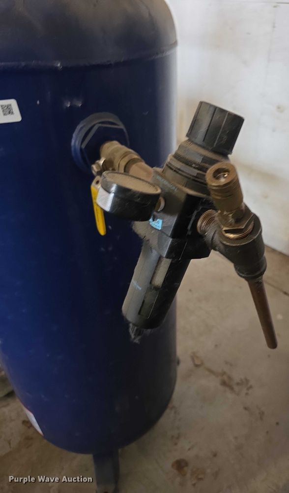 image for item DZ6219 Campbell Hausfeld VT627505AJ air compressor