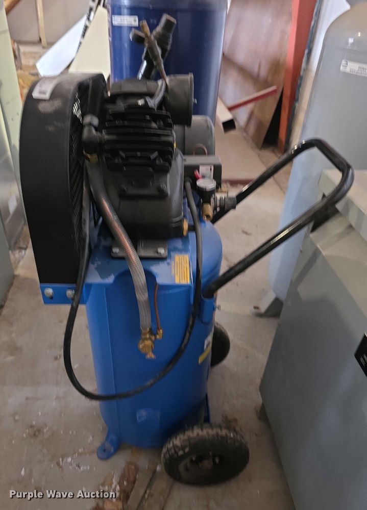 image for item DZ6220 2020 Puma PK5020VP air compressor